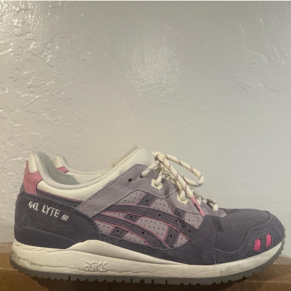 END. x Asics Gel-Lyte III OG 'Pearl'